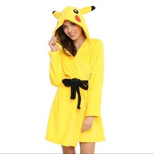 Pikachu robe!